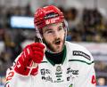 Bild: picture alliance / BILDBYRÅN | JOHAN LÖF
Brayden Tracey jubelt in der kommenden Saison im Trikot der Blue Devils Weiden.