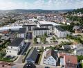 Bild: Maximilian Weigl
So soll das "Mehrgenerationenwohnen Tonwarenfabrik" auf dem ehemaligen TWF-Gelände in Schwandorf einmal aussehen. Unternehmer Maximilian Weigl stellte den Stadträten die Planung in visualisierter Form vor.