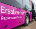 Archivbild: Armin Weigel/dpa
Seit Februar mussten Reisende zwischen Nürnberg und Regensburg auf Ersatzbusse umsteigen.