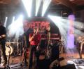 Bild: Helmut Kunz
Die Band "Peter – Peter Maffay Tribute" feierte am Mittwochabend im Max-Reger-Park einen riesigen Erfolg.