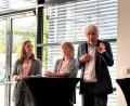 Bild: Holger Stiegler
Zweiter Vorsitzender Wolfgang Lippert und Geschäftsführerin Lisa Kukla (Mitte) vom Oberpfälzer Kulturbund sowie Nina Lang vom Kemnather Stadtmarketing informierten über die Oberpfälzer Kulturtage 2027.