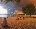 Bild: Maximilien Lamy/AFP/dpa
Noch ist der beliebte Urlaubsort Lacanau nicht direkt von dem Waldbrand bedroht.
