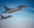Bild: Andreea Alexandru/AP/dpa
Kampfjets der rumänischen Luftwaffe haben eine fremde Drohne im rumänischen Luftraum abgeschossen. (Archivbild)