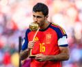 Bild: Tom Weller/dpa
Rodri wurde bei der Fußball-WM als bester Spieler ausgezeichnet. (Archivbild)