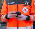 Bild: Armin Weigel/dpa
Das Bayerische Rote Kreuz hält den geplanten Uniformtag für eine schlechte Idee. (Archivbild)