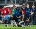Bild: Tano Pecoraro/LaPresse/AP/dpa
Yann-Aurel Bisseck hat seinen Vertrag bei Inter Mailand verlängert. (Archivbild)
