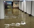 Bild: Landratsamt Deggendorf/dpa
Unbekannte haben den Keller des Landratsamtes Deggendorf unter Wasser gesetzt.