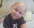 Bild: Daniela Maul
Rosalina ist eine starke Kämpferin. Gemeinsam mit ihrer Mutter und ihrer neugeborenen Schwester verbringt sie momentan viel Zeit in der Kinderonkologie der Uniklinik in Regensburg. Bei der Dreijährigen wurde ein bösartiger Knochentumor diagnostiziert. Für die Familie aus Sulzbach-Rosenberg ist nichts mehr so, wie es war.