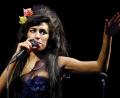 Bild: FRANTZESCO KANGARIS/EPA FILES/dpa
Amy Winehouse starb 2011 im Alter von nur 27 Jahren. (Archivbild)