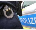 Bild: Karl-Josef Hildenbrand/dpa
Der Mann wurde nach der Durchsuchung festgenommen. (Symbolbild)