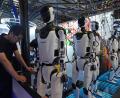 Bild: Ng Han Guan/AP/dpa
In China entwickeln zahlreiche Unternehmen humanoide Roboter. (Archivbild)