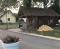 Bild: Werner Robl
Das 25 Jahre alte Dorfhäuschen in Triebendorf wird abgerissen. Einstimmig befürwortete der Marktrat einen Neubau.