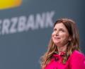 Bild: Andreas Arnold/dpa
Commerzbank-Chefin Orlopp will die Übernahme gestalten. (Archivbild)
