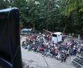 Archivbild: Stefan Neidl
In diesem Jahr gibt es wieder ein "Schlemmer-Open-Air-Kino" in Grafenwöhr. Es findet vom 18. bis 23. August auf der Naturbühne Schönberg statt. Gezeigt wird unter anderem der neue Eberhofer-Krimi "Steckerlfisch Fiasko".