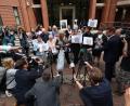 Bild: Scott Heppell/PA Wire/dpa
Ein Bestatter wurde in England zu 20 Jahren Haft verurteilt.