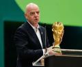 Bild: Tony Gutierrez/AP/dpa
Die FIFA um Präsident Gianni Infantino erklärt sich - aber ob sie auch verstanden wird? (Archivfoto)
