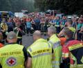 Bild: Tizian Gerbing/dpa
Einsatzkräfte sind bei einem Waldbrand im Einsatz. In der Nähe von Freudenberg im Landkreis Amberg-Sulzbach ist ein Waldbrand ausgebrochen.