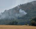 Bild: Tizian Gerbing/dpa
Der Waldbrand in Freudenberg ist unter Kontrolle, doch die Löscharbeiten in dem unwegsamen Gelände dauern an.