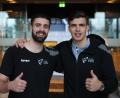 Bild: Soeren Stache/dpa
Martim (l) und Francisco Costa schließen sich der SG Flensburg-Handewitt an. (Archivbild)