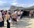 Bild: Gerald Morgenstern
Die Besucherinnen und Besucher standen am Wochenende für Burger und Hotdogs vor den typischen US-Zelten an.