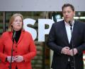 Bild: Kay Nietfeld/dpa
Wie lange bleiben Bärbel Bas und Lars Klingbeil - hier nach der verlorenen Landtagswahl in Rheinland-Pfalz - an der SPD-Spitze? (Archivfoto)