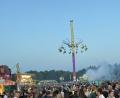Bild: Gerald Morgenstern
Die Menschen strömten am Samstagabend nach Grafenwöhr auf das Volksfest-Gelände.
