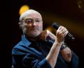 Bild: Rebecca Blackwell/AP/dpa
Phil Collins kämpfte 2024 in einer Klinik um sein Leben. (Archivbild)