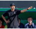 Bild: David Inderlied/dpa
Müssen in der Conference League nach Finnland oder Schottland: Julian Schuster und seine Freiburger. (Archivbild)