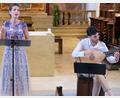 Bild: Robert Dotzauer
Die serbische Sopranistin Radoslava Vorgic und der spanische Künstler Rafael Arjona Ruz mit Laute und Barockgitarre imponierten bei einem Konzert des Festivals junger Künstler Bayreuth in der Klosterkirche Speinshart.
