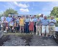 Bild: Gemeinde Schmidgaden/ Martin Bauer
Eine große Abordnung aus Schmidgaden gratulierte dem Pfarrer i. R. und Ehrenbürger Alois Scherm (Fünfter von links) zum 85. Geburtstag.
