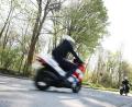 Symbolbild: Roland Weihrauch/dpa
Ein 43-jähriger Mann aus Sulzbach-Rosenberg stiehlt ein Motorrad und fährt ohne Führerschein und unter Drogeneinfluss.