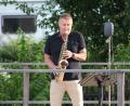 Bild: Josef Pilfusek
Wolfgang Schmid war bei der Sommerserenade in Waidhaus in seinem Element.