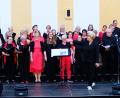Bild: Robert Dotzauer
Hohe Vokalkunst bewies Singing Witt unter Leitung von Stefanie Zühlke-Schmidt bei einem Benefiz-Konzert im Kloster Speinshart