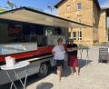 Bild: Stefanie Swann
Seit Montag gibt es am Sulzbacher Bahnhof einen Kiosk. Geführt wird er von Xenia Varga (links) uns Ildiko Klemenc. Die zwei Frauen kommen aus Ungarn.