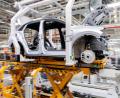 Bild: Hauke-Christian Dittrich/dpa
Die deutsche Autoindustrie schaut positiver in die Zukunft. (Symbobild)