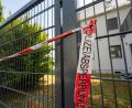 Bild: Stefan Puchner/dpa
Am Tag nach dem Fund der Leichen blieb das Gelände zunächst gesperrt.