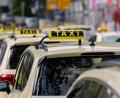 Bild: Rolf Vennenbernd/dpa
Die Taxibranche kämpft seit Jahren gegen den Wettbewerb durch Mietwagenplattformen wie Uber oder Bolt. (Archivbild)