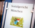 Bild: Matthias Balk/dpa
Die Sozialgerichte in Bayern müssen immer mehr Klagen bearbeiten. (Archivbild)