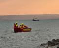 Bild: Wasserwacht Nonnenhorn/dpa
Eine 65-Jährige ist nach einem Sturz vom Boot im Bodensee ertrunken.