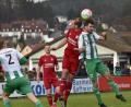 Bild: Hans Mark
Derbyzeit in Wernberg: Die SpVgg Pfreimd (rot) gastiert am Sonntag beim FC Wernberg (grün/weiß).