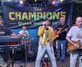Bild: Helmut Kunz
"The Champions" rocken die "Live Stage".