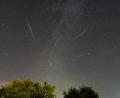 Bild: ;Martin Sponsel
Martin Sponsel, Mitglied der Sternfreunde Amberg-Ursensollen und ihrer Astrofotografengruppe, hat diese Perseiden fotografiert.