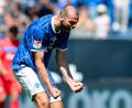 Bild: Uwe Anspach/dpa
Darmstadt 98 hat gegen Holstein Kiel einen späten Punkt gerettet.