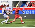 Bild: Jan-Philipp Strobel/dpa
Brachte den 1. FC Heidenheim in Führung: Budu Siwsiwadse (r).