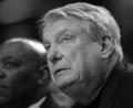 Bild: Steve Dykes/epa/dpa
Nelson war einer der größten Förderer von Nowitzki. (Archivfoto)