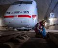 Bild: Jacob Schröter/dpa
Der Übungseinsatz in dem Eisenbahntunnel fand am Samstag statt.