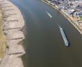 Bild: Christoph Reichwein/dpa
Seit Wochen führt der Rhein zu wenig Wasser. (Archivbild)