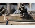 Bild: Mauro Scrobogna/LaPresse via ZUMA Press/dpa
Das Bad im Najaden-Brunnen kostete einen Deutschen 450 Euro Geldstrafe. (Foto: Archiv)