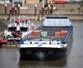 Bild: Federico Gambarini/dpa
Die Pegelstände im Rhein in NRW wie hier in Duisburg fallen weiter
