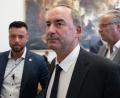 Bild: Sven Hoppe/dpa-Pool/dpa
Die Flugblattaffäre brachte Freie-Wähler-Chef Aiwanger 2023 massiv unter Druck. Am Ende konnte seine Partei bei der Landtagswahl von der kontroversen Debatte gar profitieren. (Archivbild)